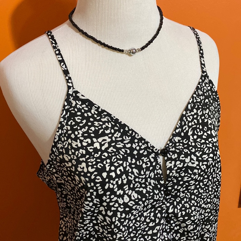 3/$19 SHEIN Camisole Top ~ Black & White Leopard Cami ~ Medium Size 6